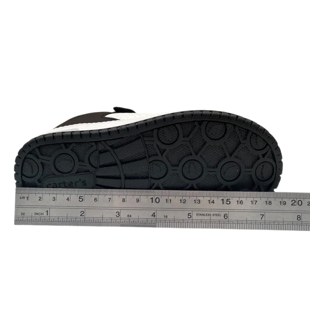 Carters Little Boys Ayngel Classic Style Slip-on Sneakers‎ Size 11 Black White